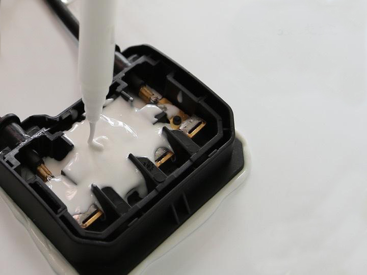 電子灌封膠種類多，選對(duì)才能事半功倍